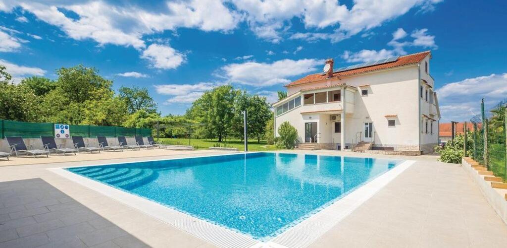 Apartment Suzy Vantacici Zewnętrze zdjęcie